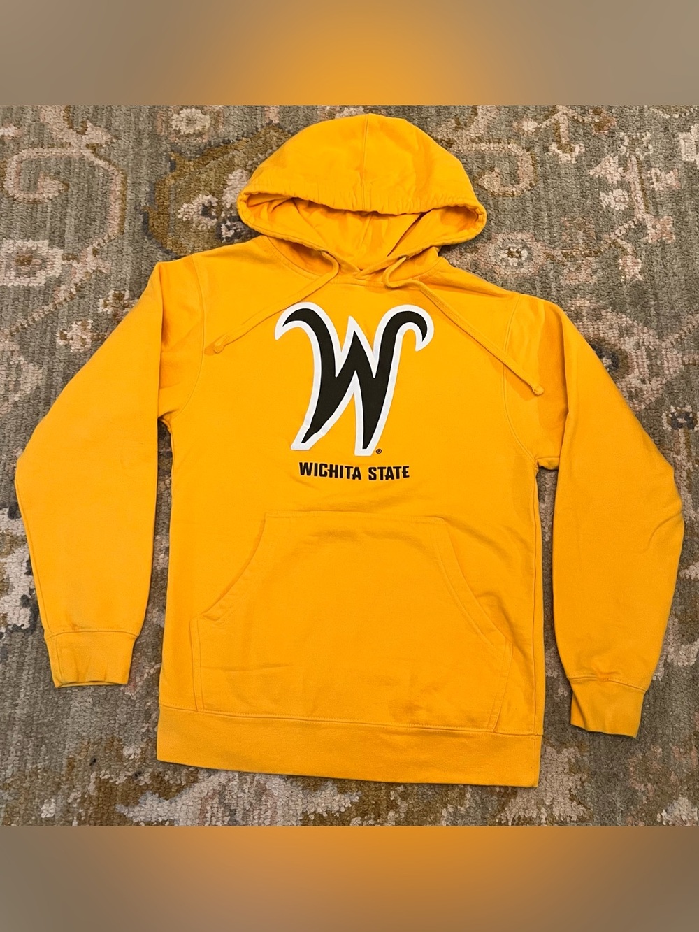 Wichita State Shockers Rally House Sweatshirt Women’s Size XS Color Yellow